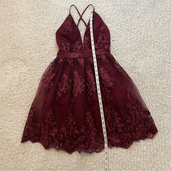 NWT Lulus A Love to Remember Wine Red Lace Backless Skater Dress - Size XS - Picture 8 of 11